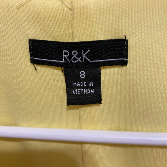 Dress - Picture 2 of 2